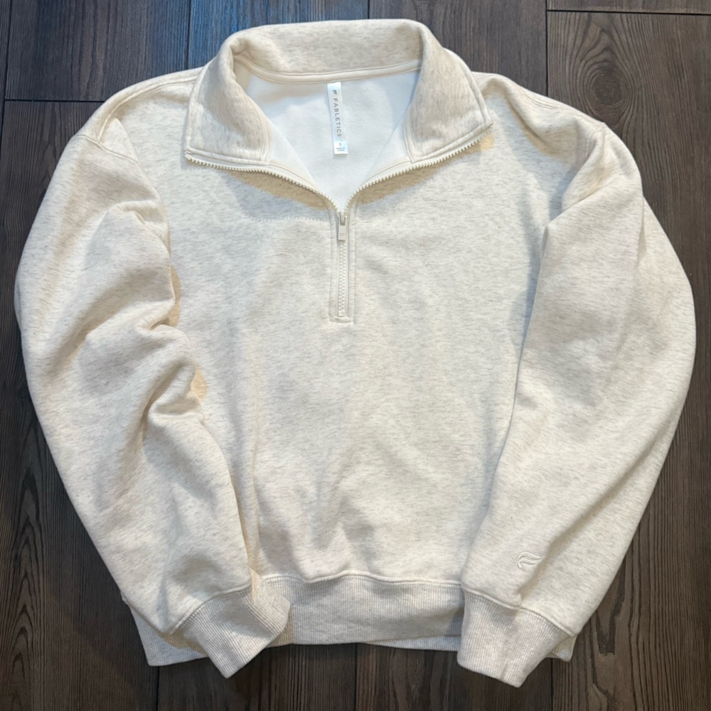 Fabletics Quarter Zip Pullover Small Cream Super Soft Fleece Cozy Lounge LNC